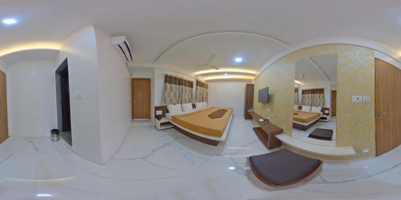 Hotel Ramkrishna Inn Kolhapur Exterior foto