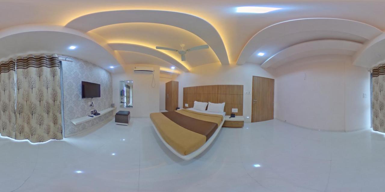 Hotel Ramkrishna Inn Kolhapur Exterior foto